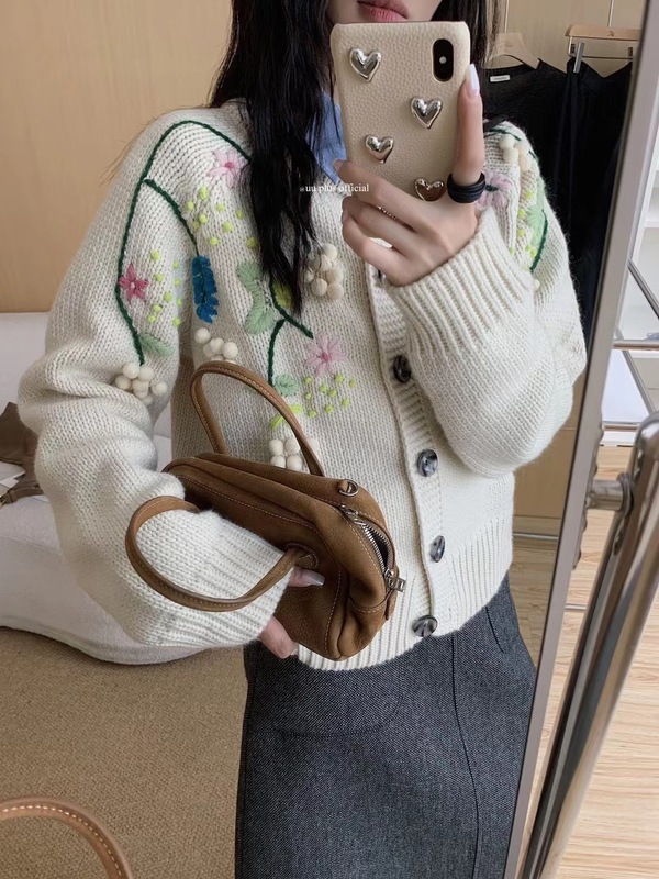 重工刺绣花朵针织开衫女2025秋冬新款韩系宽松温柔风复古毛衣外套|undefined