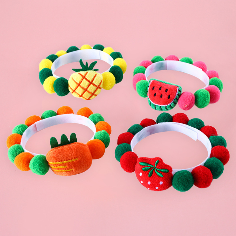 Cute self-adhesive choker