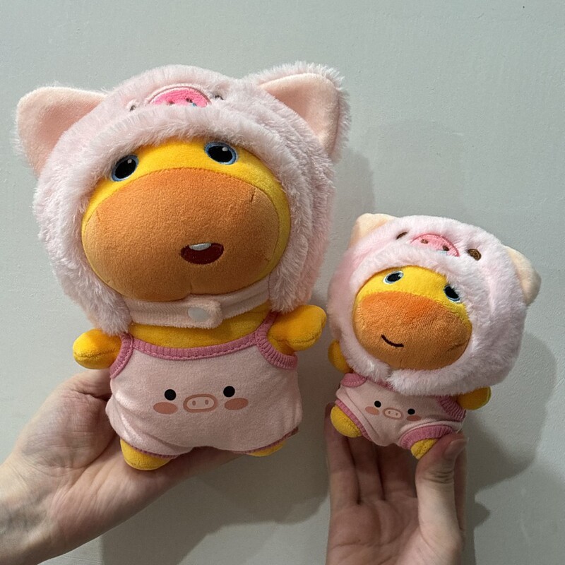 Headgear 10cm Capybara Lulu Doll Pendant 20-Inch Backpack Keychain Doll with Changeable Outfits Series