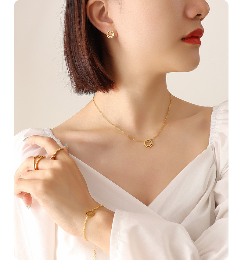 Fashion Smile Face Hollow Pendant Necklace Bracelet Earrings Jewelry Set Plated 18K Gold Accessories