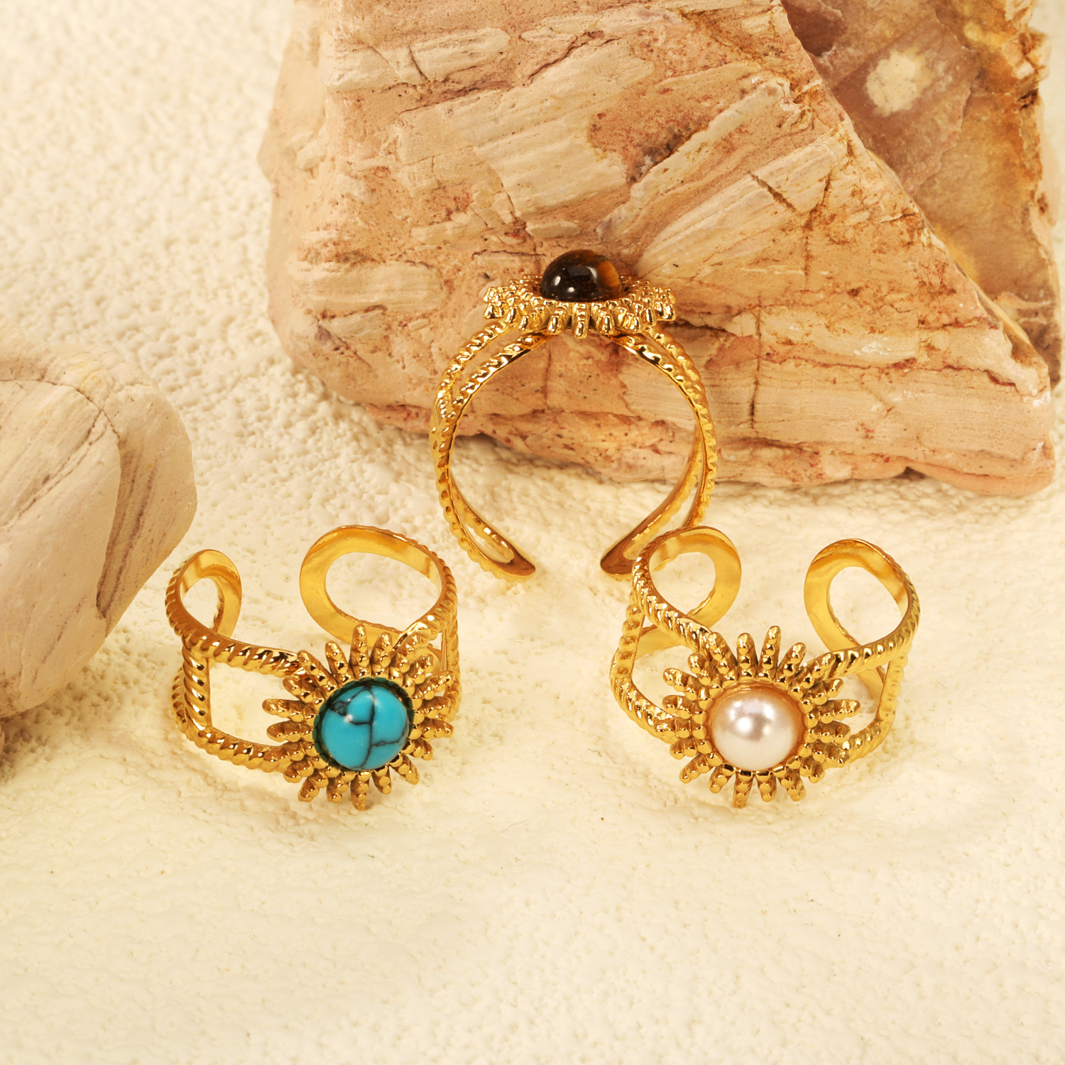 유럽과 미국의 스테인레스 스틸 18K 반지, 복고풍, 다용도, 우아함, 틈새 색상의 천연석, 국경을 넘는 태양 요소 단일 반지