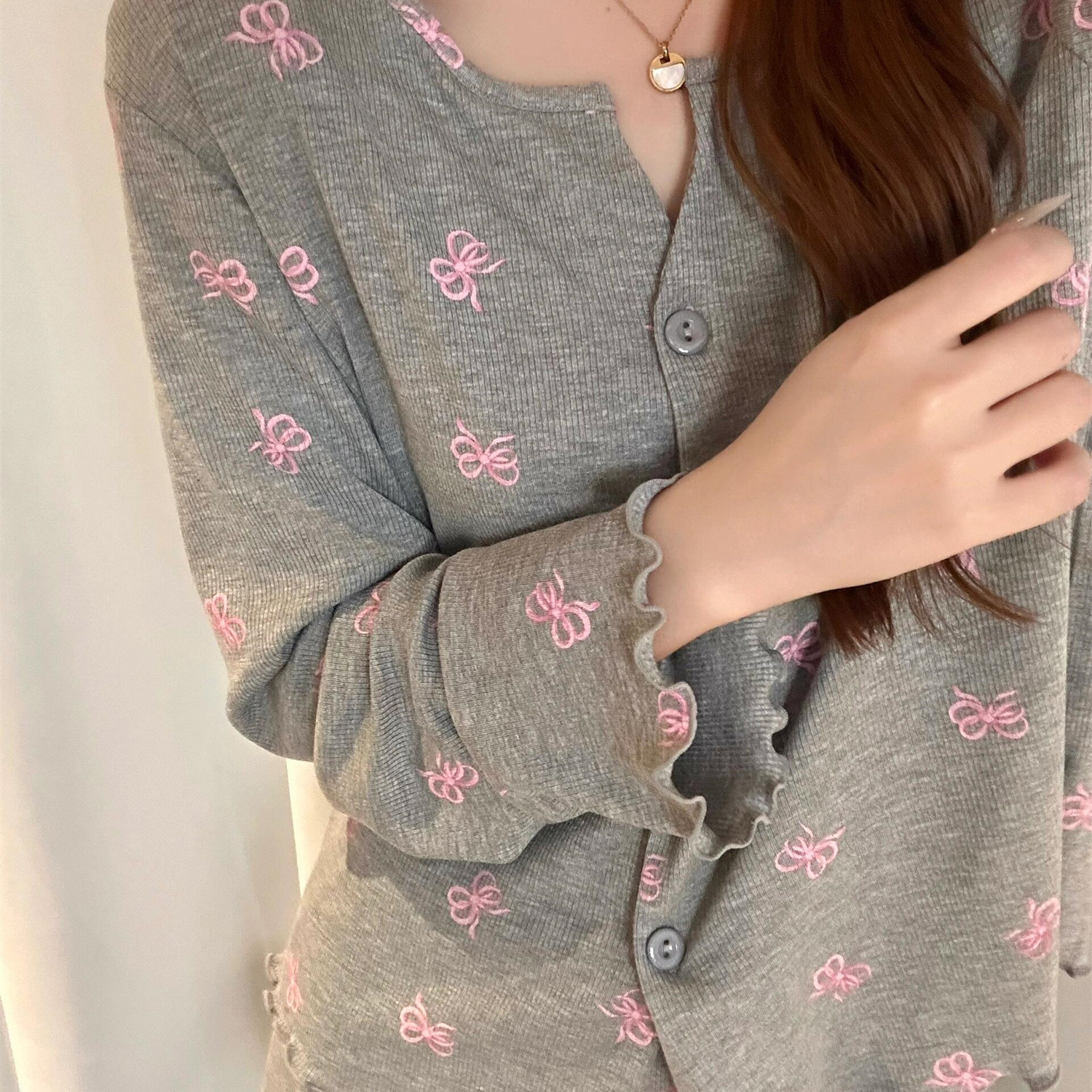 【在庫あり】蝶結びプリントモダールパジャマ レディース 2025年新作 大きいサイズ 快適 長袖 ホームウェアセット