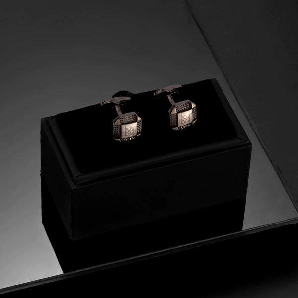 1458166-4766000+box