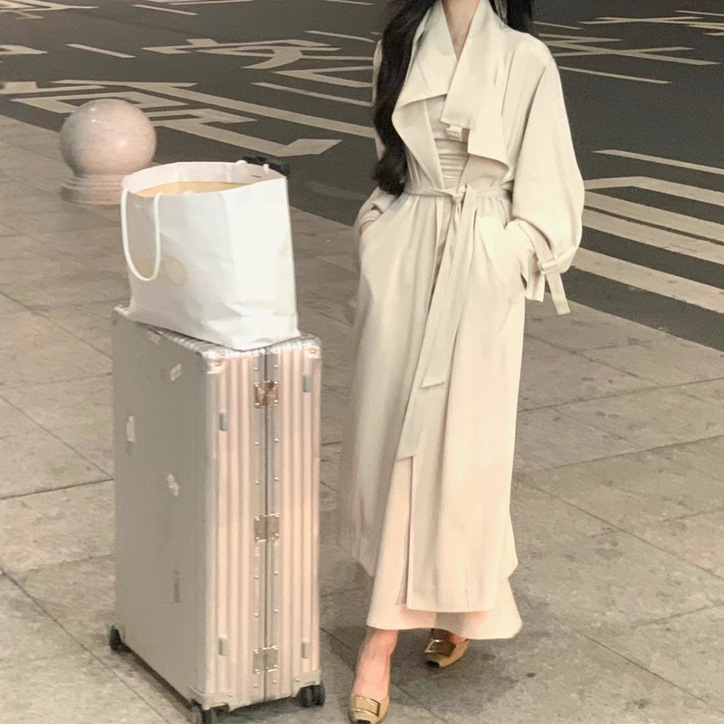 2025秋冬新款法式名媛气质垂感风衣外套女氛围感纯色新款立领长款|undefined