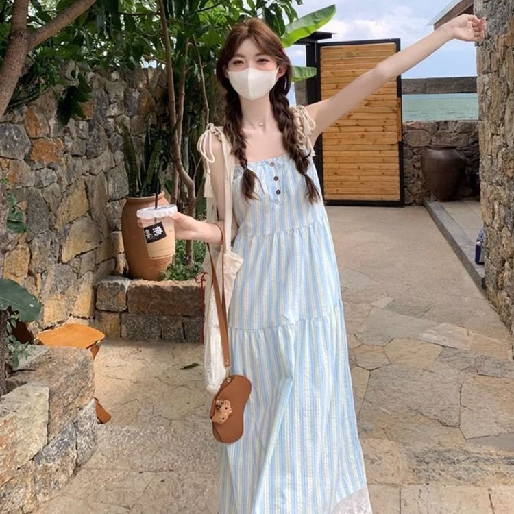 韓国系の青いストライプのストラップ付きのワンピース女性夏の海辺の休暇のロングスカートの袖なしのゆったりしたa字のスカート|undefined