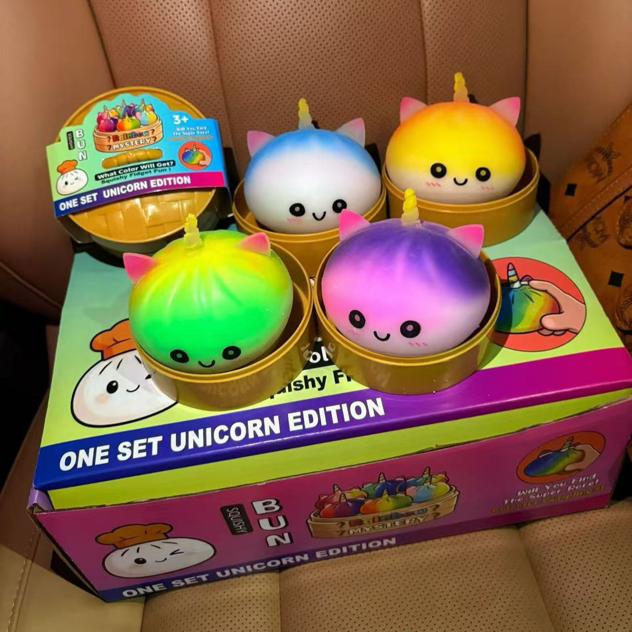 Inventario de explosión en línea lindos bolos unicornios descomprimir y ventilar modelado juguetes de oficina pellizco caja ciega