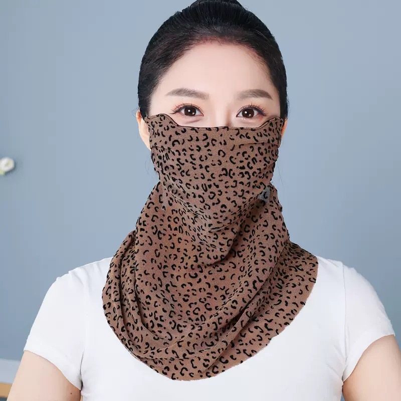 New Leopard Print Mask with Integrated Neck Protection, Sun Protection Face Mask for Women, Ice Silk Ear-Hanging Veil, Breathable, Washable, Thin Style for Spring and Summer