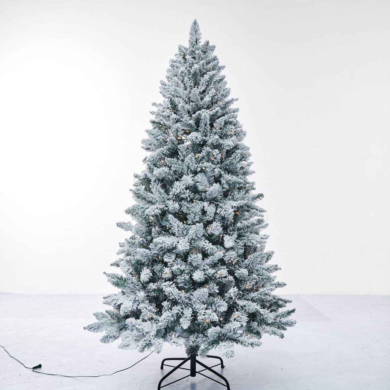 Arbol de Navidad agudo flocado 1.5 - 2.4m de lujo encriptado espeso ventanas del centro comercial decoración de Navidad
