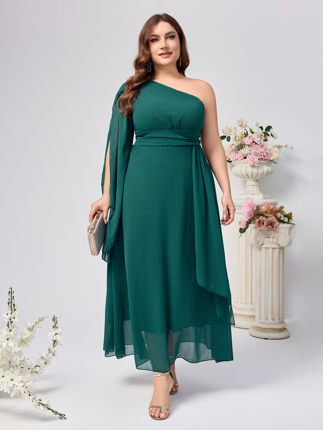 2024 verano nuevo estilo comercio exterior ropa de mujer gasa cuello diagonal gran swing vestido de talla grande fiesta de citas banquete al por mayor image 1
