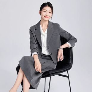 ���|���b���bŮ�߼������bȹ��ɫ��W���I�b��ԇͨ������С����