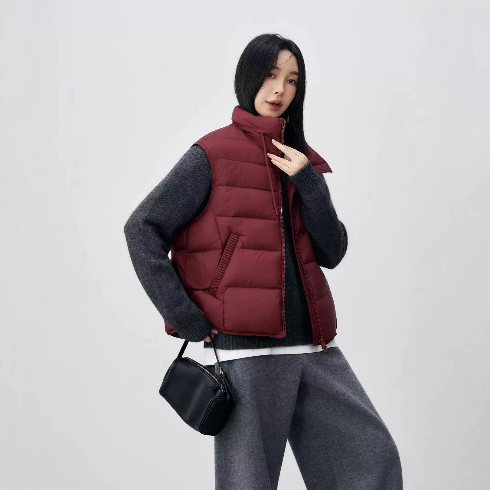 冬季简约90白鸭绒立领羽绒服马甲宽松高领马夹背心百搭短款坎肩女