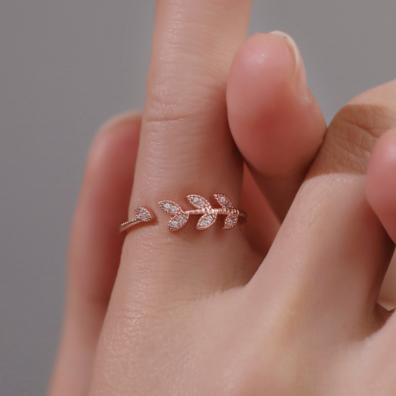2g Weight Gold Plated Plating Material Artificial Gemstones Inlay Material Festival Occasion Copper Material Geometric Pattern Women'S Gender Simple Style Style Gold Color Copper Geometric Artificial Gemstones Copper Rings 5