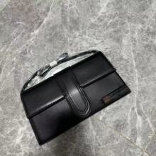 2024新款跨境一件代发28厘米长肩带外贸爆款JACQ同款单肩斜挎女包