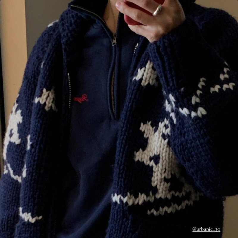 South Korea urbanic30 Autumn Winter Christmas New Year Elk Knitted Sweater Cardigan Lazy Zipper Jacket Women