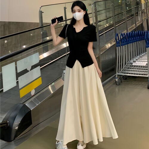 Covered-belly hide-flesh set for women, summer large size plus-size short-sleeve T-shirt top, high-waisted slimming wide-leg pants skirt two-piece set