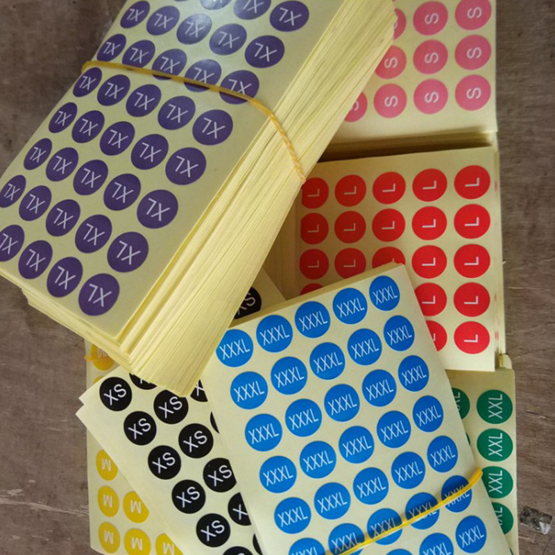 衣服鞋袜贴纸不干胶尺码数字号码字母标签圆形15MM彩色贴纸可混批