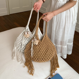 �����ׁ����ذ�Ů�������ȼ��K�ٴ��ֹ��h���μ�����K������