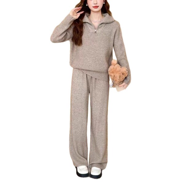 demi-season elegant sweater with zipper
