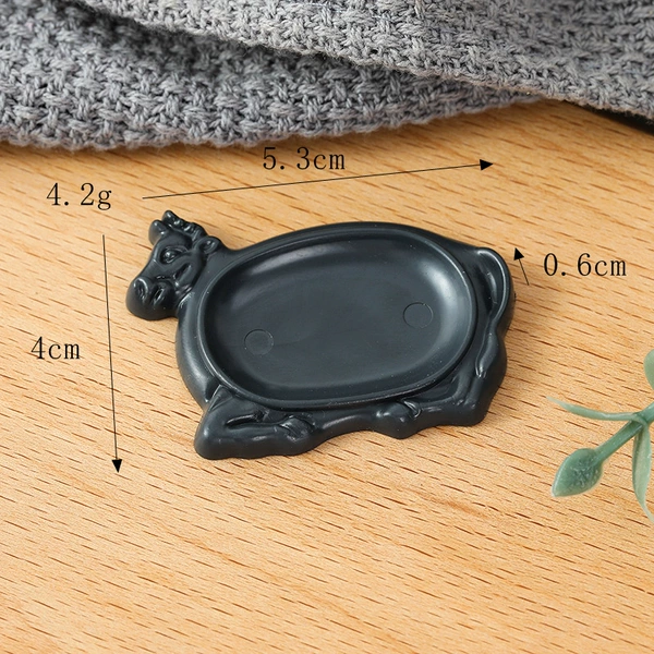 Cow plate