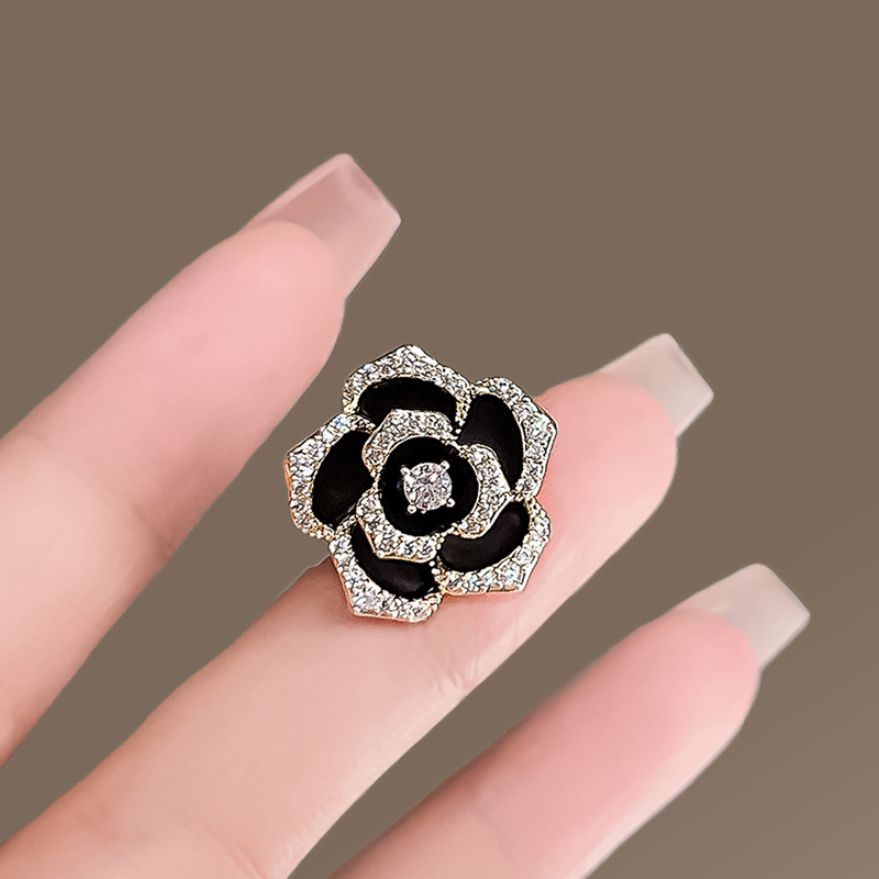 Spilla camelia elegante spilla di lusso per giacca da donna_voghion.com