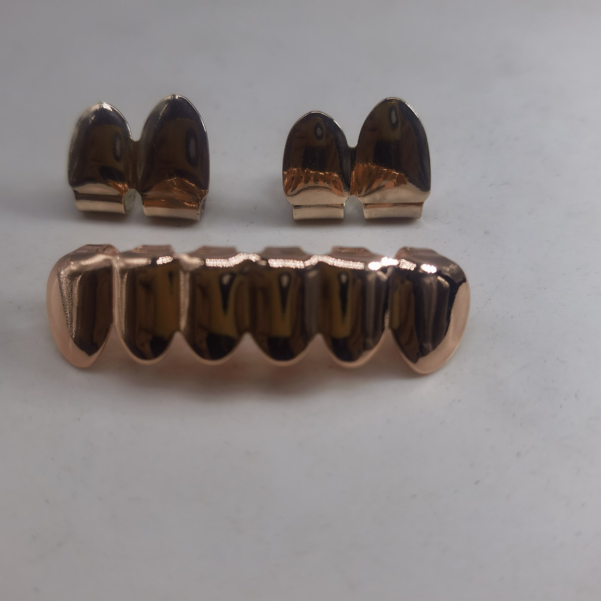 1 Set Quantity Hot Sale Fashion Double Glossy Three-Piece Hip Hop Hiphop Men And Women Halloween Stage Dentures Props