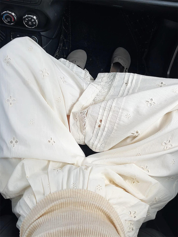 女性用ホワイト中空レーススプライシングワイドレッグパンツ、夏ニッチ刺繍ハイウエストストレートパンツ、小柄な怠惰なカジュアルパンツ|undefined