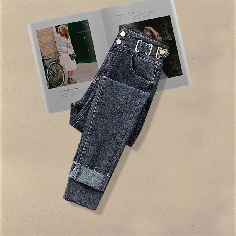 Damenbekleidung – Lockerer Strickpullover mit Peter-Pan-Kragen – Damen-Outfit-Set für den Herbst in Übergröße – Lockerer Strickpullover mit Peter-Pan-Kragen und Slimming-Jeans_voghion.com