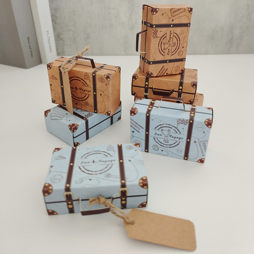 Cross-border mini suitcase candy box gift packaging box with jute rope tag baking packaging box