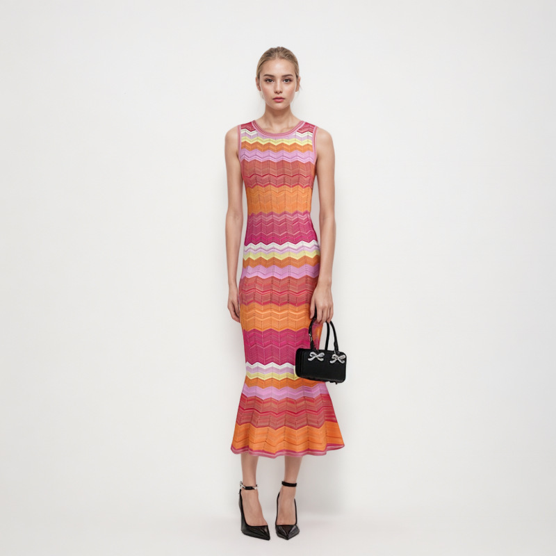 Cross-Border Foreign Trade High-End Wholesale Elegant Spring and Summer Round Neck Sleeveless Wavy Striped Mid-Length Knitted Fishtail Dress
