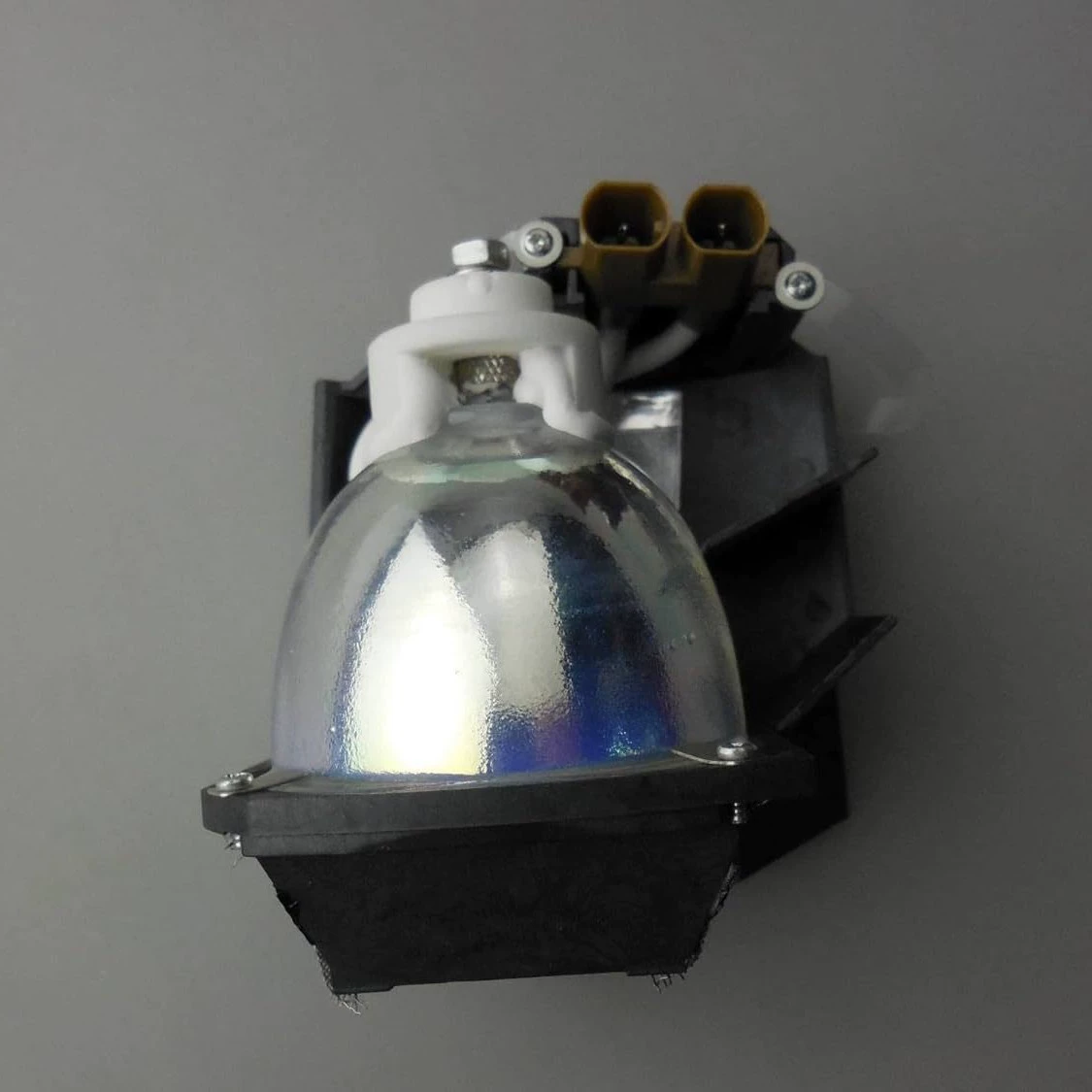 Лампа проектора VLT-XD70LP подходит для Mitsubishi LVP-XD70/LVP-XD70U/XD70U/XD70U/XD70