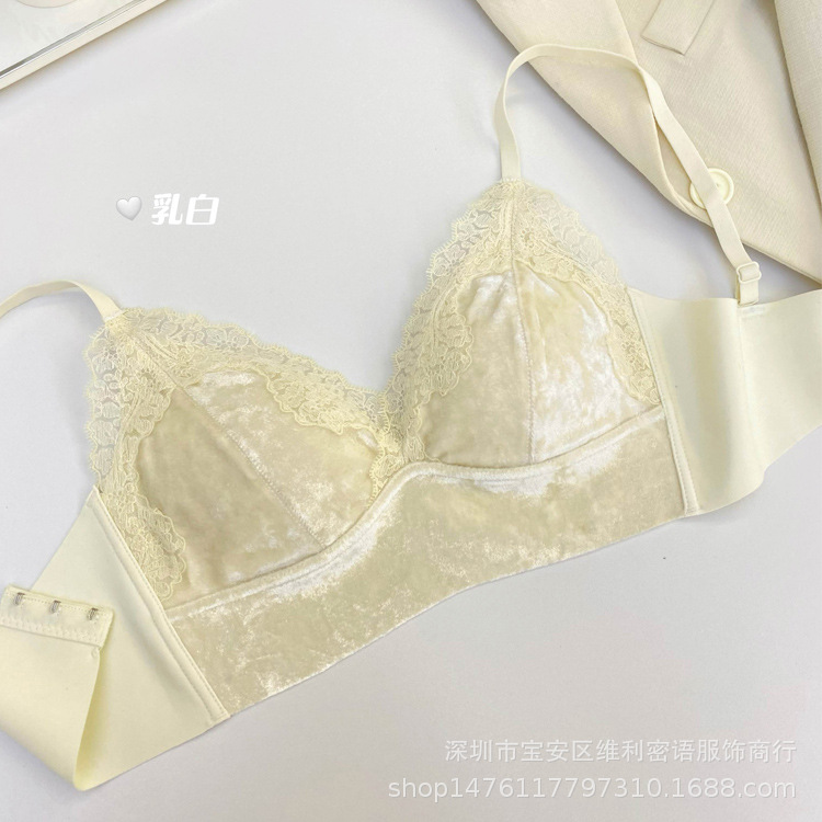 6064 otoño e invierno estilo romántico francés ropa interior de copa triangular de terciopelo de lujo ligero mujer simple y cómodo sujetador sin presión