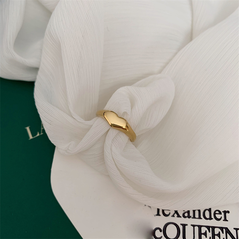 Fashion Heart Shape Titanium Steel Rings 1 Piece