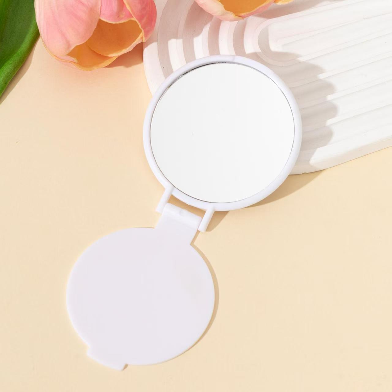 Espejo mini plegable conveniente para llevar con el cuerpo, espejo de maquillaje, espejo de bolsillo redondo, espejo pequeño, espejo publicitario, logotipo impreso, suministro de stock image 8