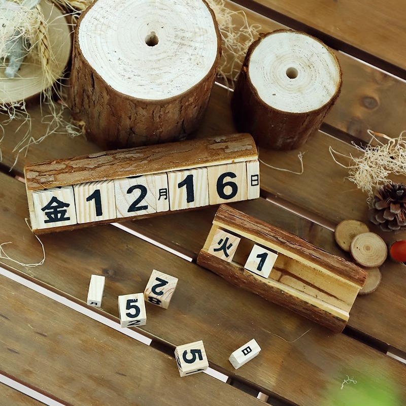 Creativo calendario de madera manual sala de estar dormitorio calendario de escritorio decoración de decoración de alto grado para regalos de estudiantes