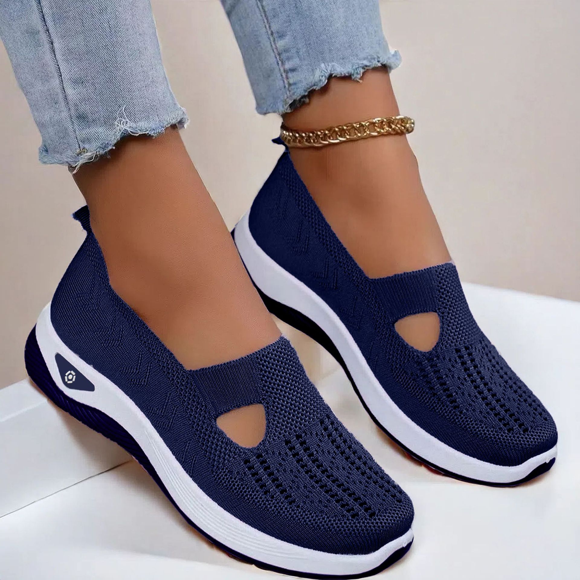Zapatos de mamá, sandalias transpirables de verano, zapatos de suela blanda antideslizantes para personas mayores, zapatos casuales para mujer, zapatos para caminar para personas de mediana edad y mayores