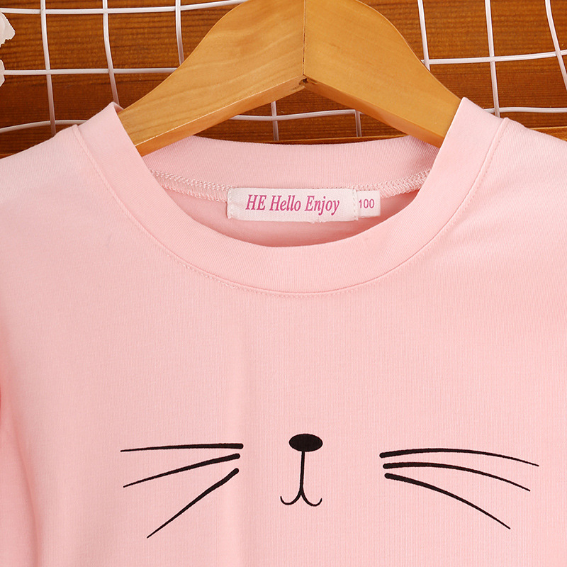 Top a maniche lunghe e pantaloni con bretelle stampati in cartone animato per bambini 2024 in due pezzi per set di abbigliamento primaverile per ragazze_voghion.com