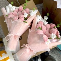女神の日のプレゼントは母にプレゼントします。母の日の花束は手作りです。