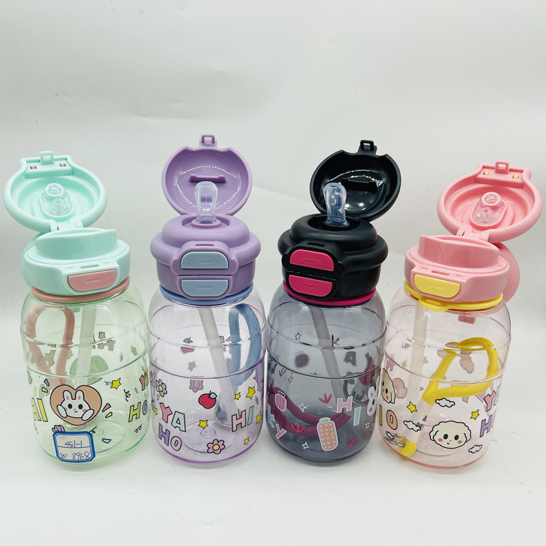 LY-481 taza de plástico taza de agua de paja para niños contraste de color a juego nueva taza de plástico padre-hijo taza de plástico para estudiantes fabricante