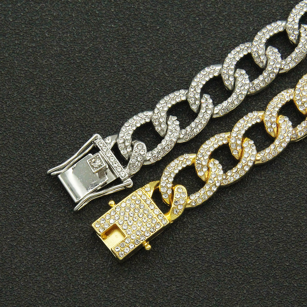 European And American Hip Hop Full Diamond Three-dimensional Cuban Chain Bracelet display picture 5