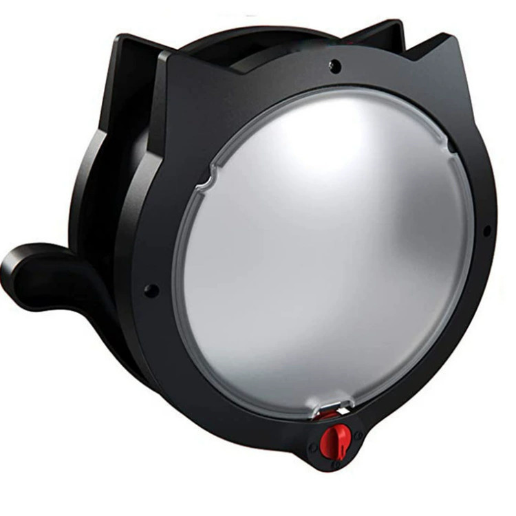 Производители напрямую поставляют новые двери для кошек и собак