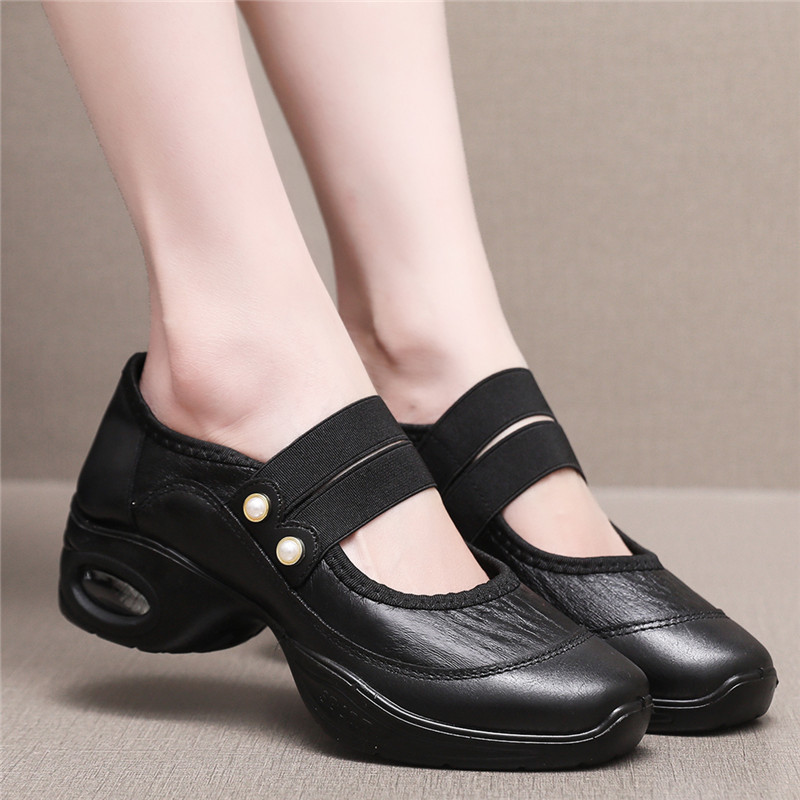 Comfortable Walking Shoes For Women Soft Sole Casual Trainers_voghion.com