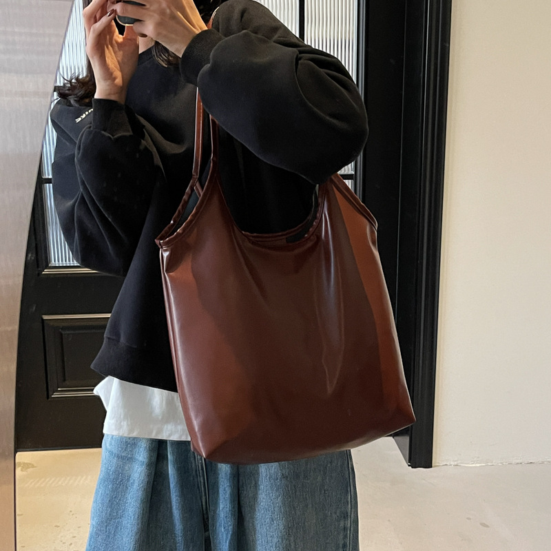 2024 nuevo bolso de mujer, bolso de hombro de alta capacidad, bolso retro de invierno, moda para mujeres