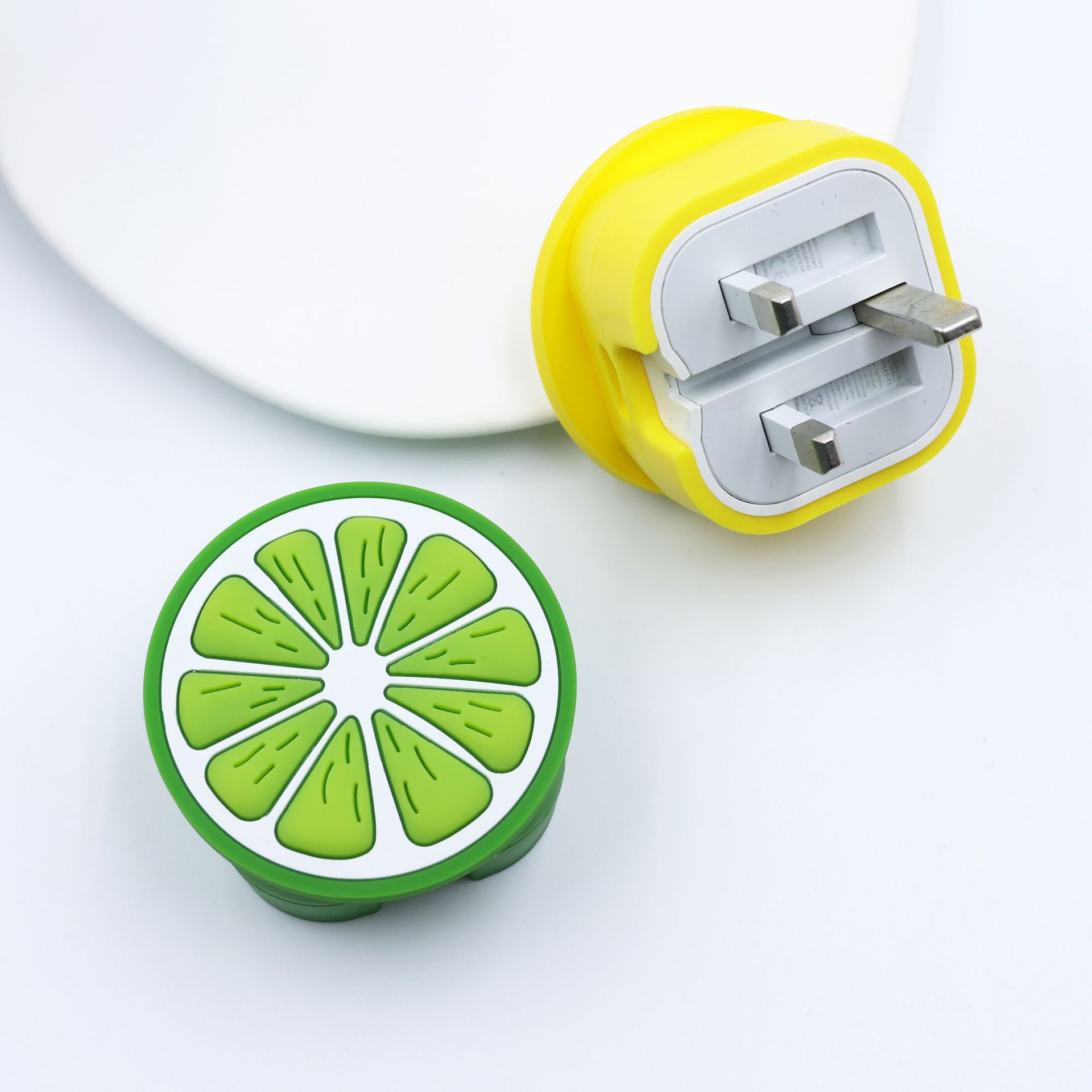 適用蘋果英規三腳充電器保護套檸檬卡通套裝跨境爆款直髮 3