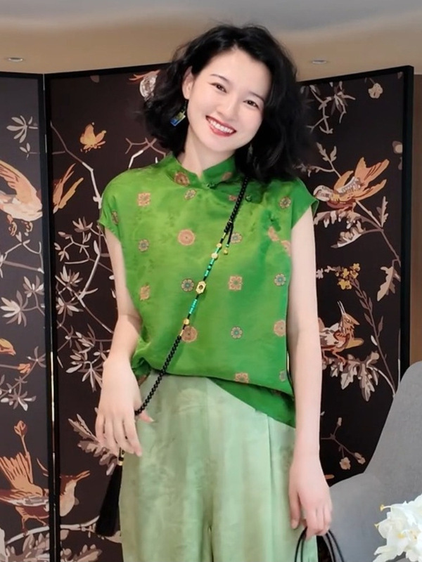 新中国式緑砕花立襟盤ボタン半袖シャツ女性夏高級感軽贅沢国風上着小香風|undefined