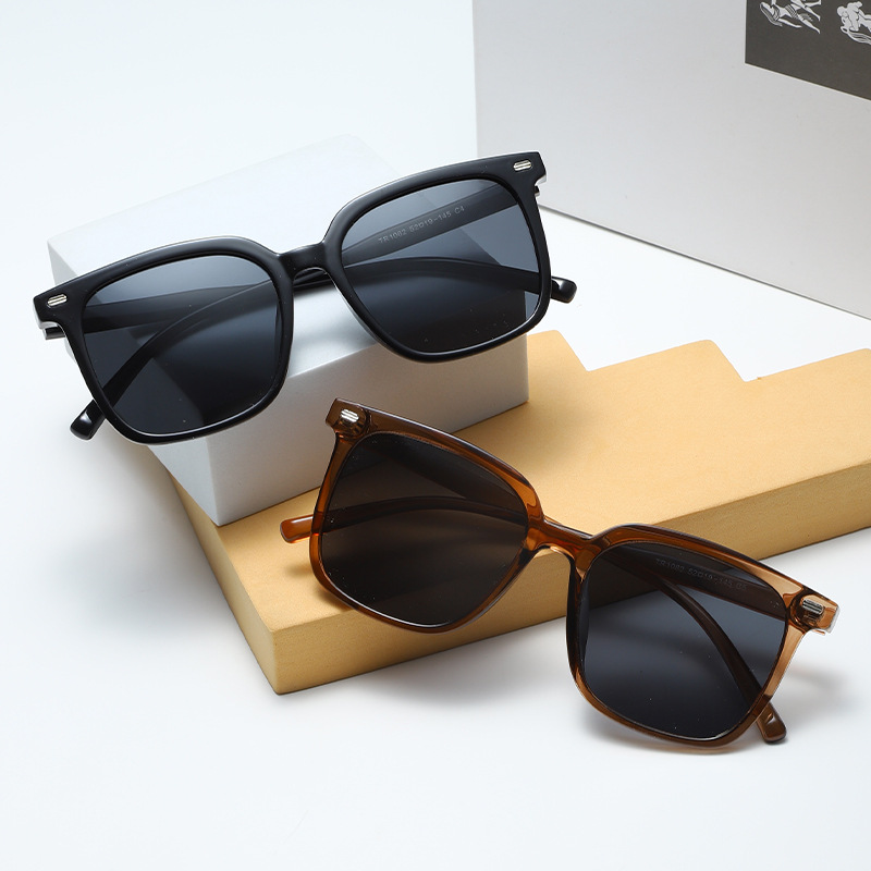 Las celebridades de Internet del mismo estilo de gafas de sol TR90 para mujeres usan gafas de protección solar y gafas de sol, tendencia de moda, gafas de sol polarizadas con protección UV