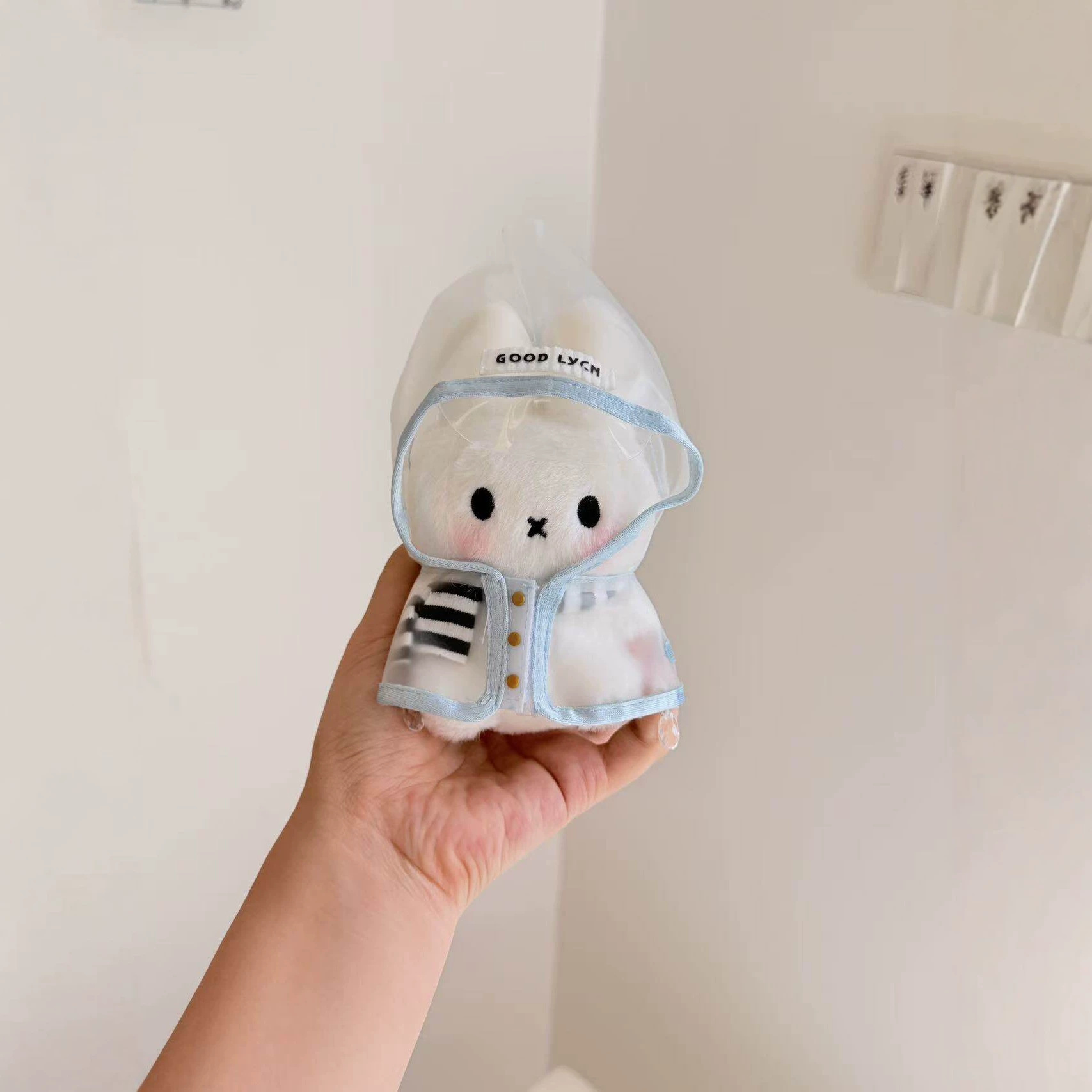 可爱雨衣小兔钥匙扣包包挂件毛绒公仔玩偶送人礼物书包女生挂饰