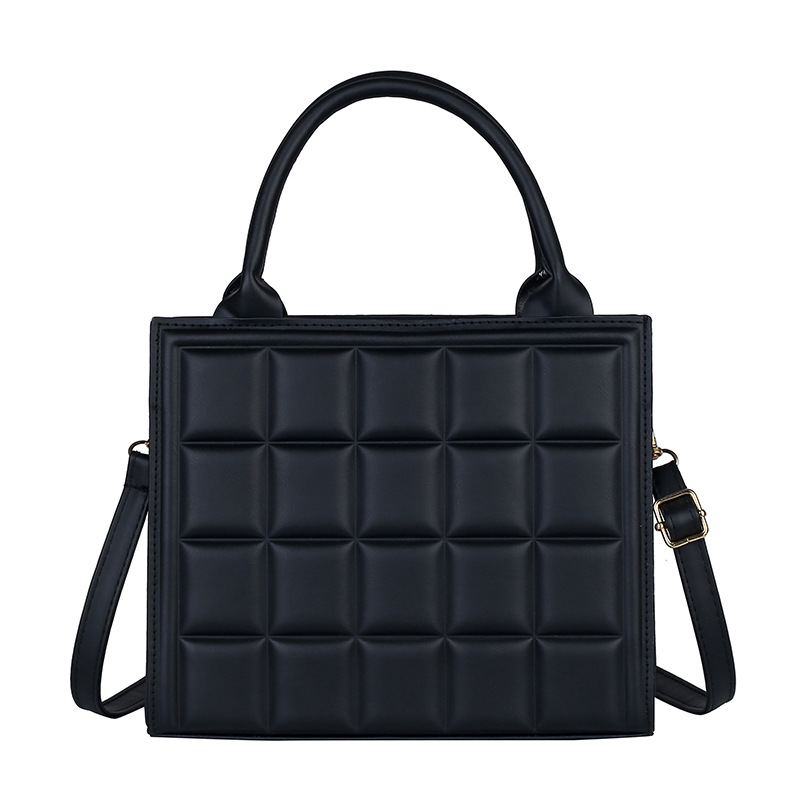 Fashion single shoulder bag Lingge versatile messenger small square bag