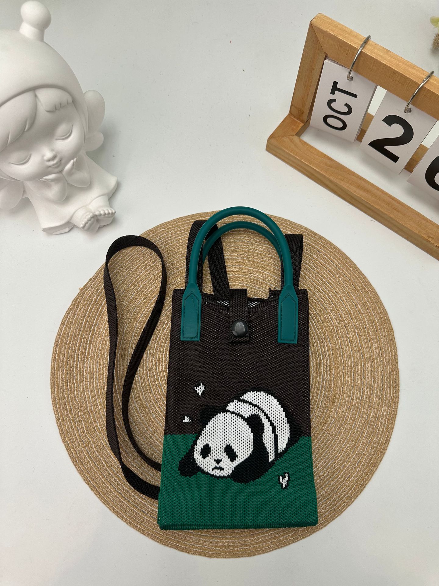 Cartoon Graphic Knit Compact Phone Crossbody Bag 60