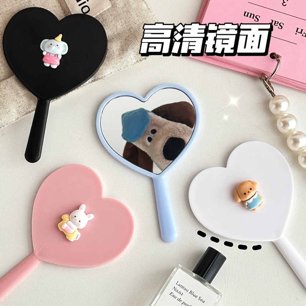 Nuevo estilo pequeño estilo ins, espejo de mano conveniente, corazón de niña, espejo de maquillaje al aire libre, espejo de maquillaje, artículo de moda
