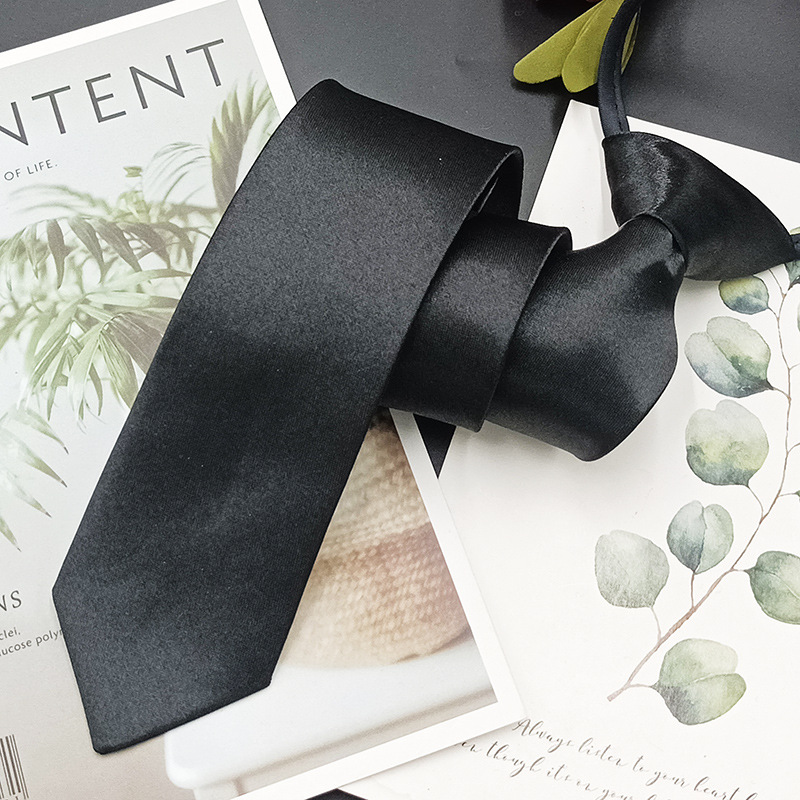 En stock color sólido negro cremallera lazo de los hombres y las mujeres perezoso moda casual mate brillante camisa decorativa mano golpeando